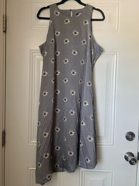 NWT Banana Republic Gray Floral Midi Dress Size 14